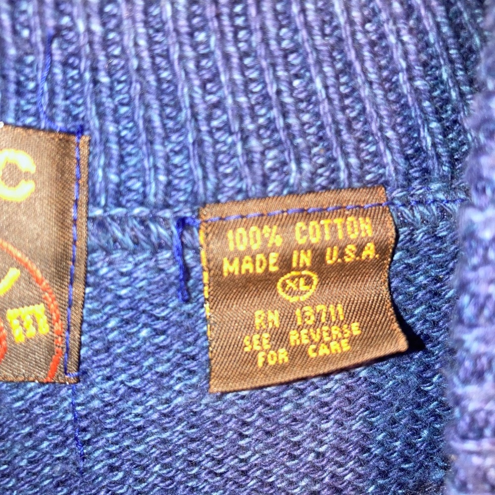 Men’s Sweatshirt By Authentic XL. - Picture 3 of 5